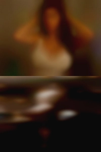We are a women longterm that like threesome couple.