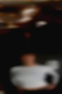 This milfs is not AI generated.